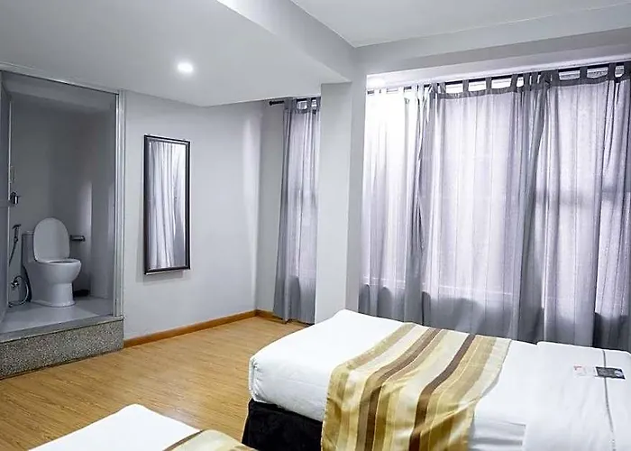 Nyadha House 5*