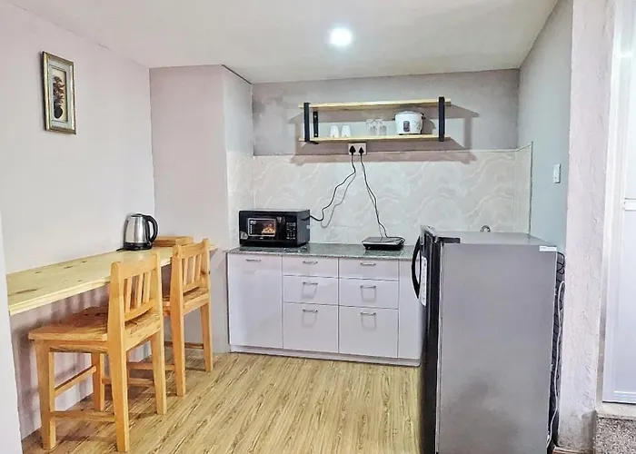 Nyadha House Hotel 5*