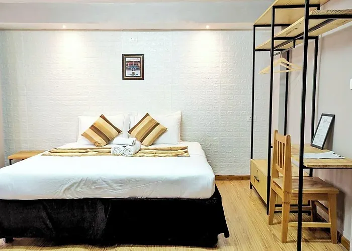 Nyadha House Hotel